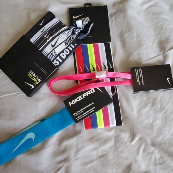 Nike Accessories - NEW Nike headband bundle